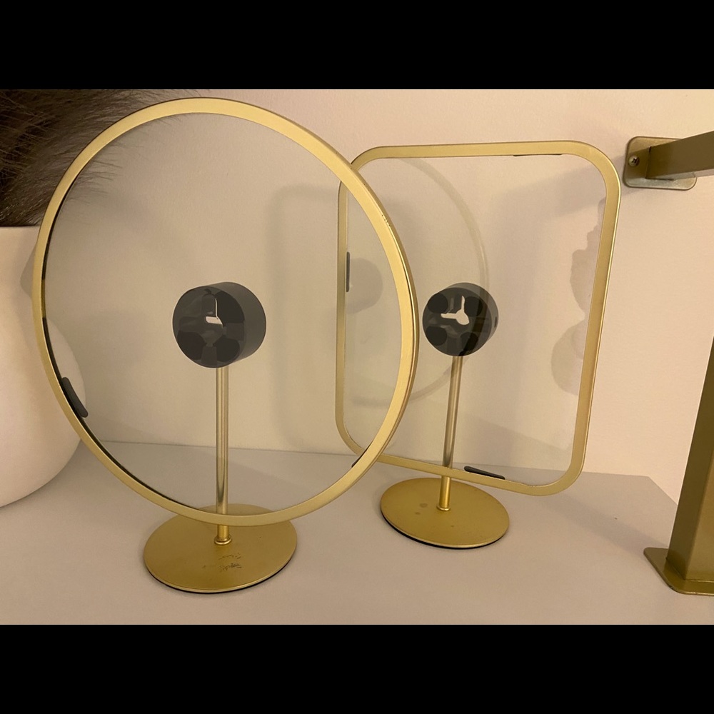 Modern Matte Gold Picture Frames - Great Condition, barely used. Small scratch.